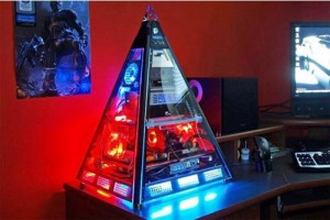 great-pyramid-pc-case-mod-desktop